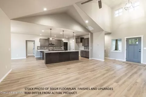 Living - 7609 E Duke Ln, Athol, ID 83801 photo 4 of 4