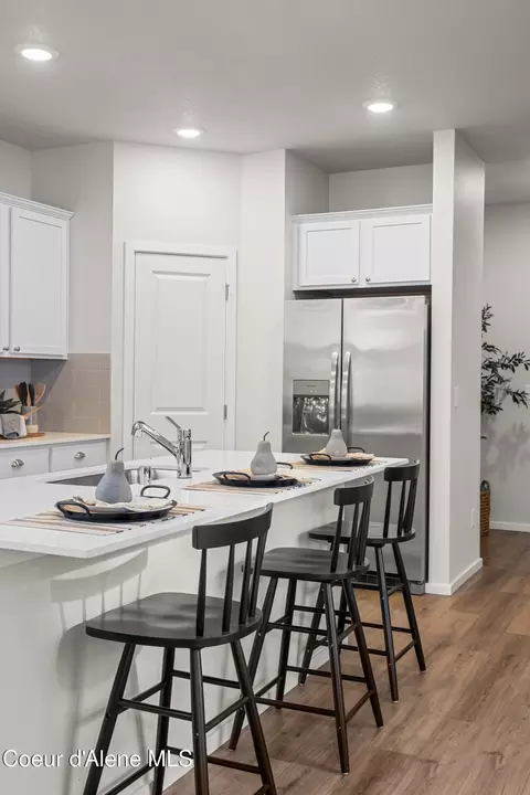 Kitchen - 87 E Sandmyrtle Ave, Hayden, ID 83835 photo 8 of 8