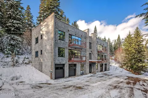 677 Telemark Rd #202, Sandpoint, ID 83864