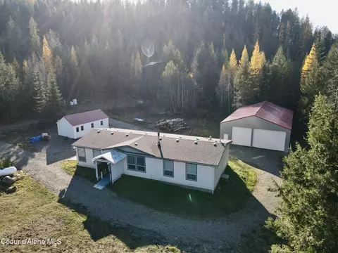 140 Idyllwild Rd, Sagle, ID 83860 photo 2