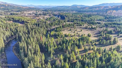 1382 Copperhead Ln, Santa, ID 83866 photo 29