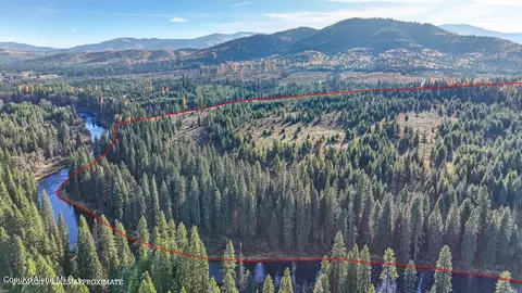 1382 Copperhead Ln, Santa, ID 83866 photo 5