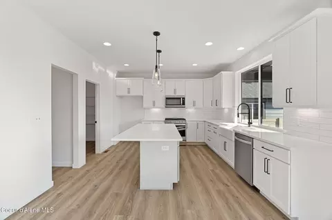 Kitchen - 1330 E Percival Ave, Post Falls, ID 83854 photo 1 of 5