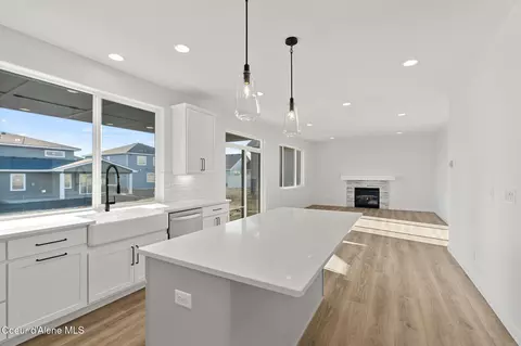 Kitchen - 1330 E Percival Ave, Post Falls, ID 83854 photo 5 of 5