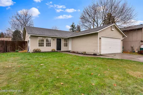 155 E Ryan Dr, Hayden, ID 83835