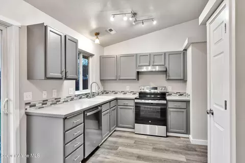 Kitchen - 155 E Ryan Dr, Hayden, ID 83835 photo 1 of 2