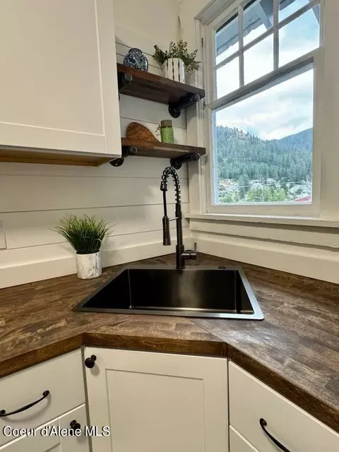 Kitchen - 211 5th St, Mullan, ID 83846 photo 3 of 3
