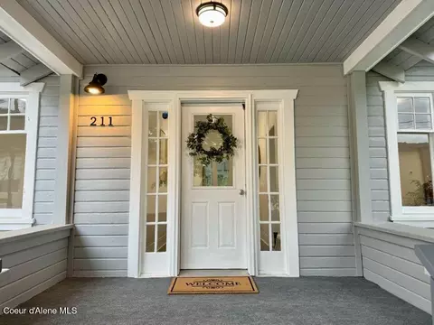 Exterior - 211 5th St, Mullan, ID 83846 photo 2 of 2