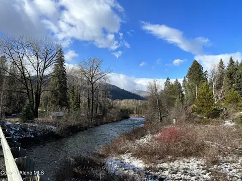 4774 Upper Pack River Rd, Sandpoint, ID 83864 photo 3