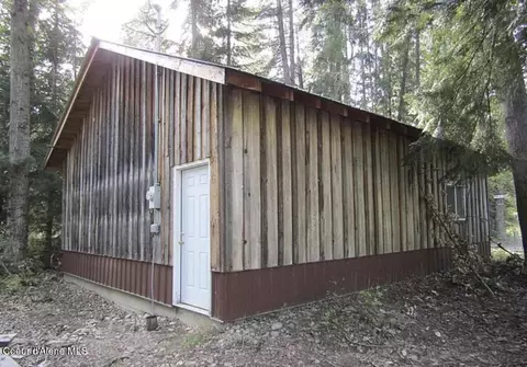 4774 Upper Pack River Rd, Sandpoint, ID 83864 photo 5