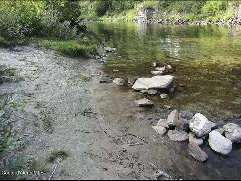 4774 Upper Pack River Rd, Sandpoint, ID 83864 photo 16