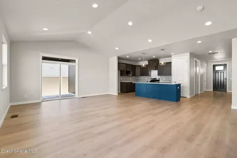 Kitchen - 4511 E Corsac Fox Ave, Post Falls, ID 83854 photo 1 of 6