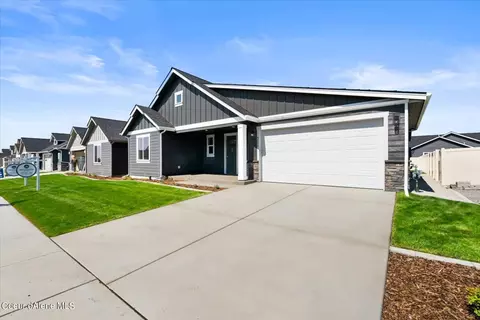 Exterior - 4511 E Corsac Fox Ave, Post Falls, ID 83854 photo 3 of 8