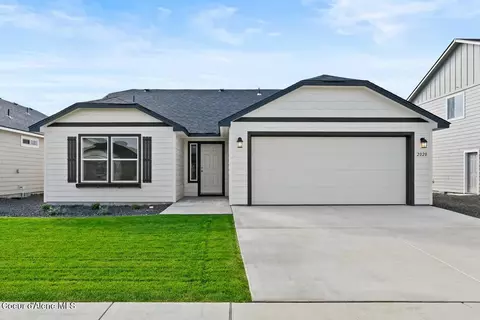 13833 N Apex Way, Hayden, ID 83835