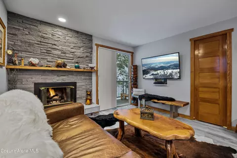 515 Northwest Psge #8, Sandpoint, ID 83864