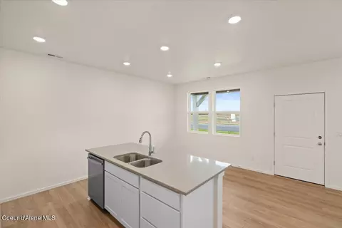 5194 E Norma Ave, Post Falls, ID 83854 photo 17