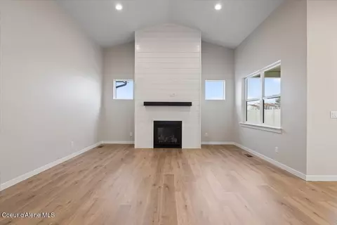 3490 N Cyprus Fox Loop, Post Falls, ID 83854 photo 6