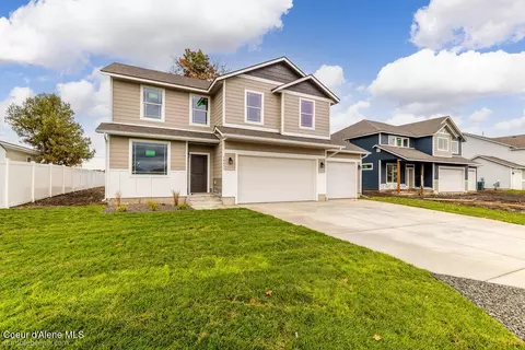 10431 N Murcia Ln, Hayden, ID 83835