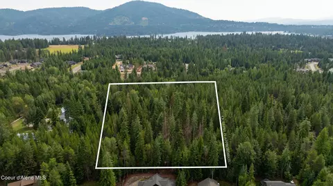Nna Wildflower Ln, Hayden, ID 83835