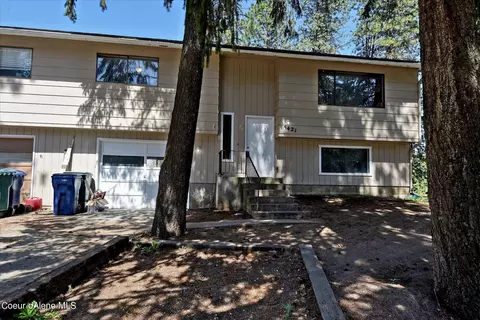 5419-5421 N Parkwood Ct, Coeur D'alene, ID 83815