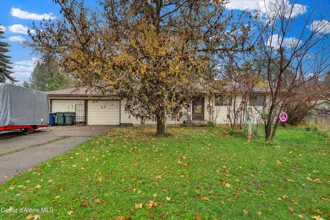 405 E Buttercup Ln, Coeur D'alene, ID 83814