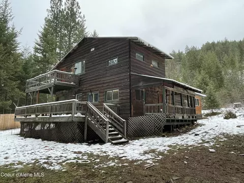 470 Lafayes Way, Sagle, ID 83860
