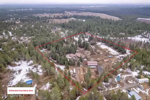 663 Berry Patch Lp, Athol, ID 83801