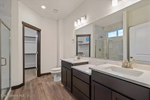 Bath - 2052 E Plaza Ct, Post Falls, ID 83854 photo 2 of 3