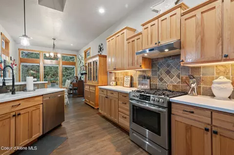 Kitchen - 722 S Ithaca St, Post Falls, ID 83854 photo 2 of 2