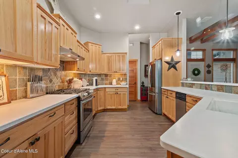 Kitchen - 722 S Ithaca St, Post Falls, ID 83854 photo 1 of 2