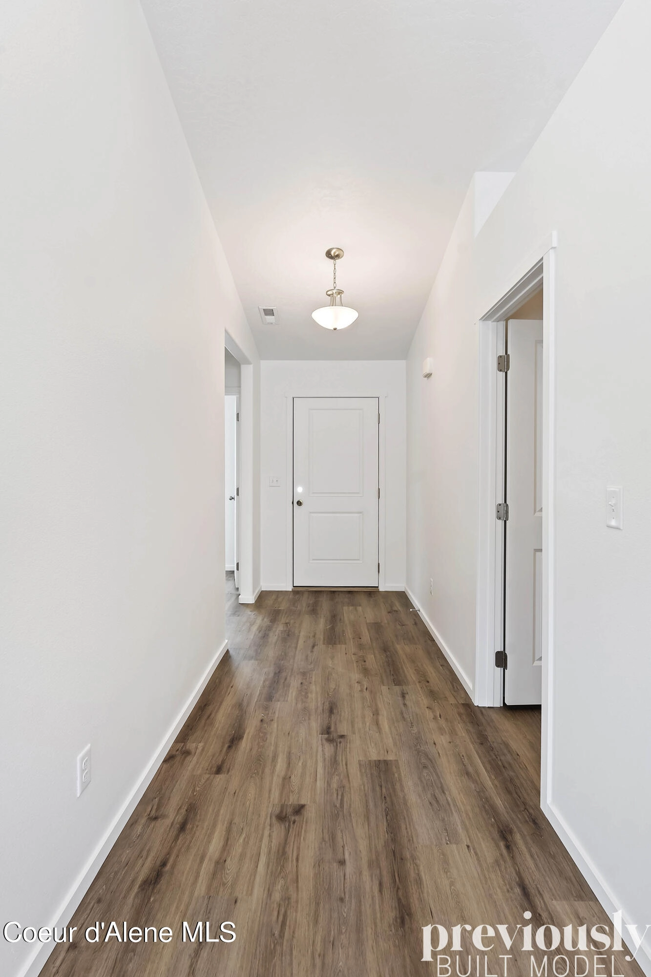10514 Liverpool Loop  