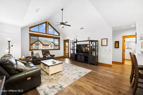 2151 N Main St # 304, Coeur D'alene, ID 83814