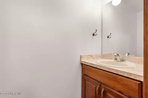 Bath - 12062 N Ruby Dr, Hayden, ID 83835 photo 1 of 4