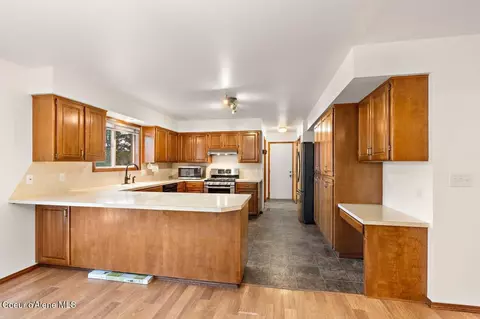 Kitchen - 12062 N Ruby Dr, Hayden, ID 83835 photo 1 of 3