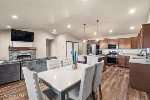 4142 N Pradera Ct, Post Falls, ID 83854
