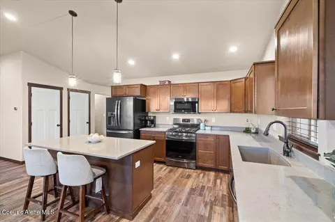 Kitchen - 4142 N Pradera Ct, Post Falls, ID 83854 photo 2 of 2