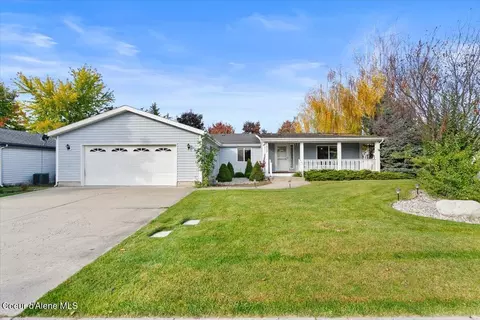 8937 N Mac Arthur Way, Hayden, ID 83835