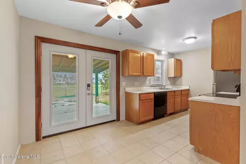 Kitchen - 903 E Teton Ave, Post Falls, ID 83854 photo 1 of 4