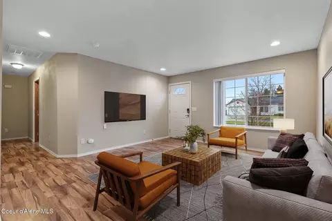 Living - 903 E Teton Ave, Post Falls, ID 83854 photo 1 of 4