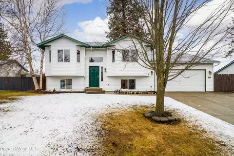 6542 W Silverado St, Rathdrum, ID 83858