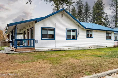 1102 Pine St, Sandpoint, ID 83864 photo 3