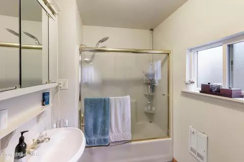 1102 Pine St, Sandpoint, ID 83864 photo 21