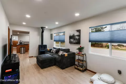 1102 Pine St, Sandpoint, ID 83864 photo 9