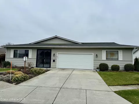 1344 W Linwood Dr, Hayden, ID 83835