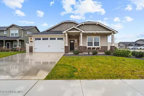 748 W Brundage Way, Hayden, ID 83835