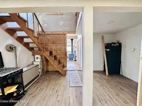Entry Way - 602 Sundance Ln, Plummer, ID 83851 photo 2 of 3