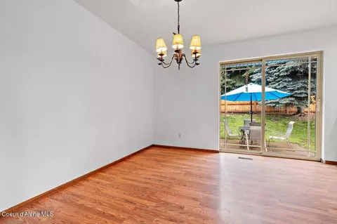 Dining - 527 E Cloverleaf Dr, Hayden, ID 83835 photo 1 of 1