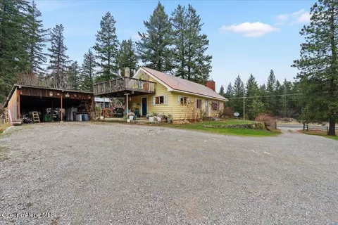 Exterior - 13700 E Bunco Rd, Athol, ID 83801 photo 3 of 8