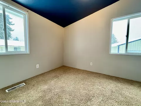 Bedroom - 724 Idaho St, Mullan, ID 83846 photo 3 of 4