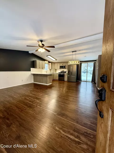 Entry Way - 724 Idaho St, Mullan, ID 83846 photo 1 of 3